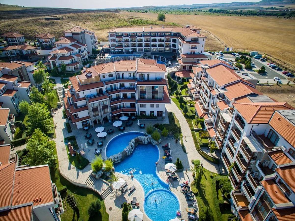 Виллы Villa Azalea in Vineyards Resort Ахелой-48