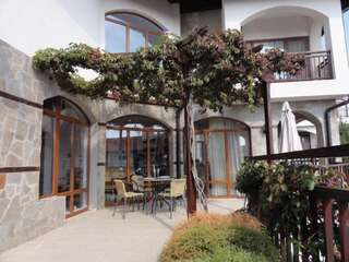 Виллы Villa Azalea in Vineyards Resort Ахелой Вилла с видом на море-88